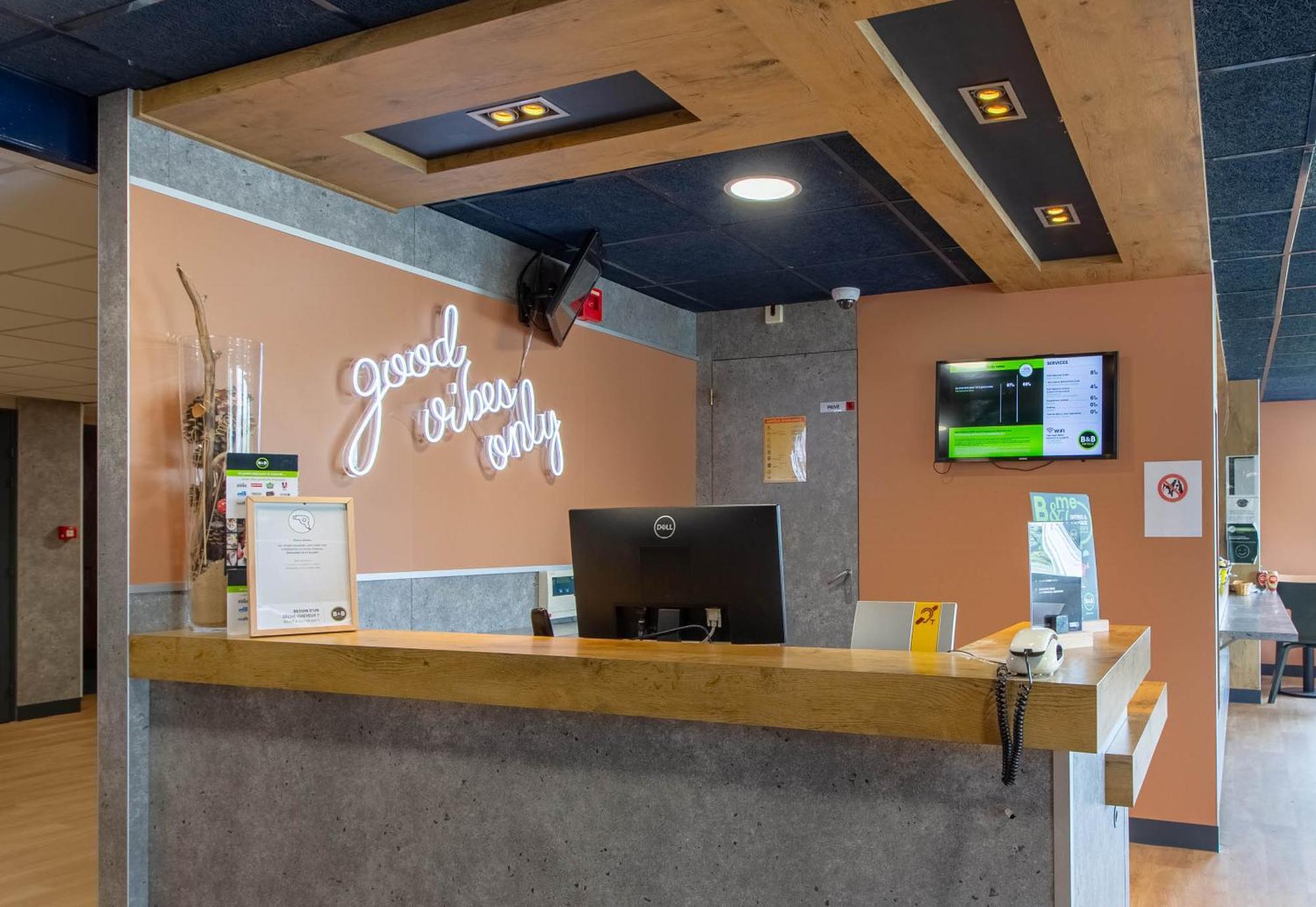 B&B Hotel Chateauroux A20 L'Occitane Déols Eksteriør billede