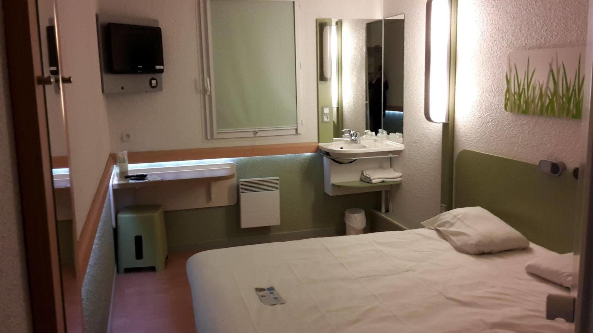 B&B Hotel Chateauroux A20 L'Occitane Déols Eksteriør billede